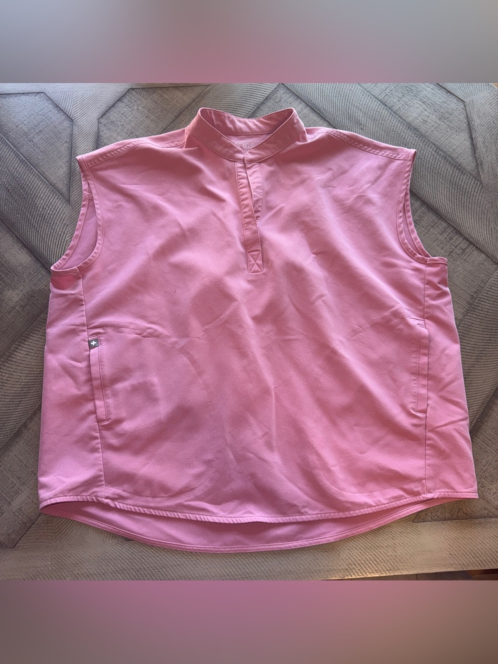 FIGS Rafaela Scrub Top Women L Pink Oversized Sleeveless Medical Nurse